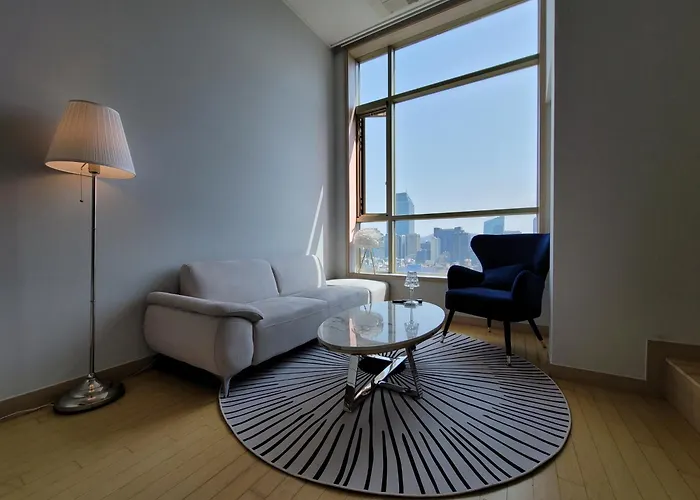 Skyview Duplex House-06
